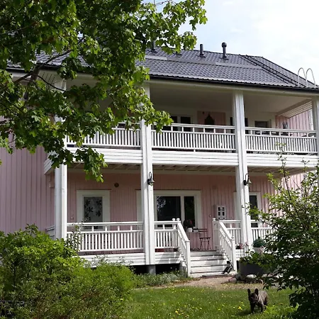 Wanha Neuvola Pieksamaki