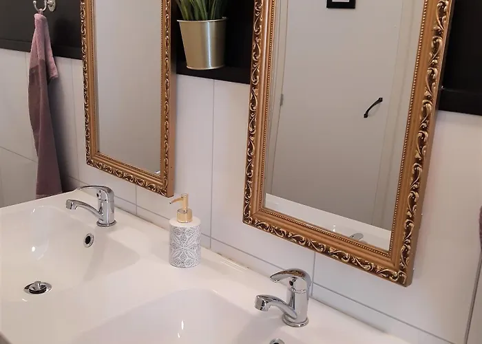 Wanha Neuvola Maison d'hôtes *